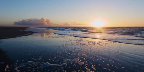 langeoog-sonnenuntergang-strand-EN1208